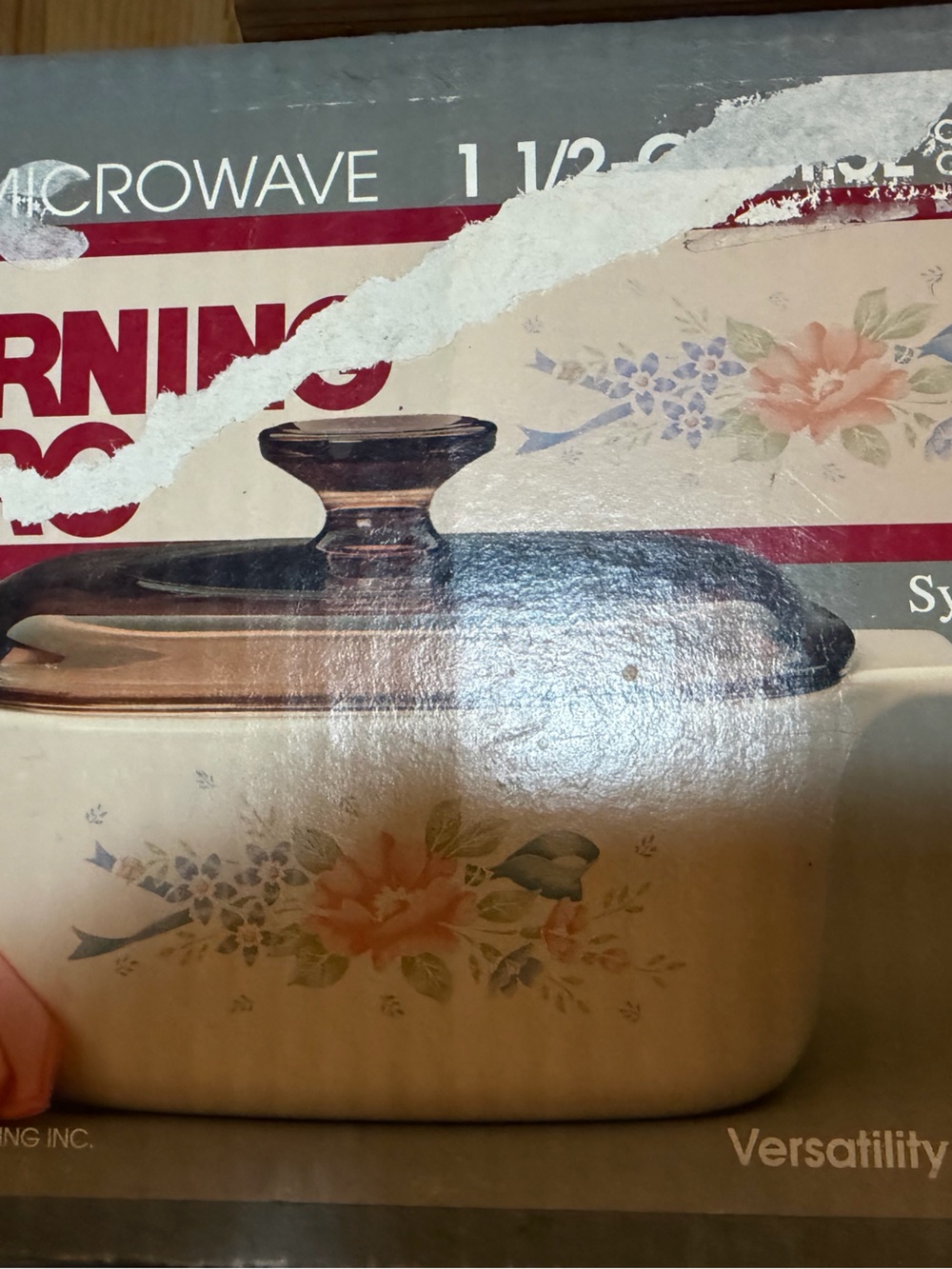 Corningware Symphony Covered Casserole in Cream with Pink & Blue Floral Accents